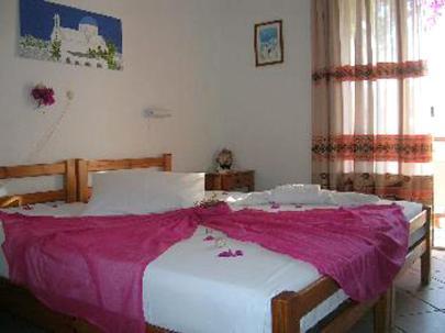 Arian Hotel Páros Rum bild